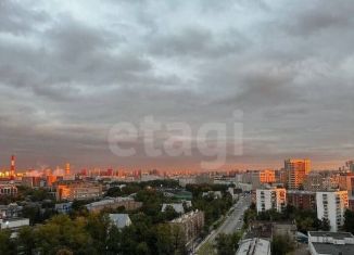 Продается 2-ком. квартира, 57.2 м2, Москва, Авиамоторная улица, 15, метро Авиамоторная