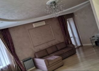 Продам 2-ком. квартиру, 68.8 м2, Киров, Советская улица, 86