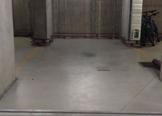 Сдаю в аренду машиноместо, 15 м2, Санкт-Петербург, Парфёновская улица, 9к2