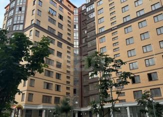 Продаю двухкомнатную квартиру, 67 м2, Дагестан, улица Магомедали Магомеджановa, 31