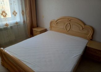 Сдаю в аренду 2-ком. квартиру, 50 м2, Саратов, 2-я Садовая улица, 39/53