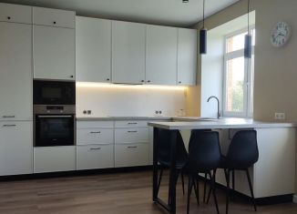 Сдача в аренду 2-ком. квартиры, 66.9 м2, деревня Марьино, Жемчужная улица, 1к1