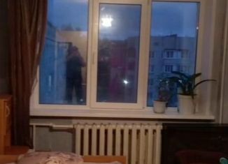 Трехкомнатная квартира на продажу, 65.8 м2, Чебоксары, Гражданская улица, 92