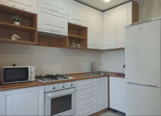 Сдается в аренду 1-ком. квартира, 37 м2, Йошкар-Ола, улица Панфилова, 33Б