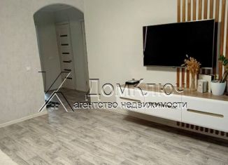 Продам двухкомнатную квартиру, 45 м2, Кумертау, улица 40 лет Победы, 3