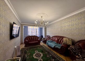 Продажа 3-ком. квартиры, 125 м2, Махачкала, Гапцахская улица, 8