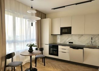 Сдаю в аренду 2-ком. квартиру, 40 м2, Люберцы, улица 8 Марта, 48