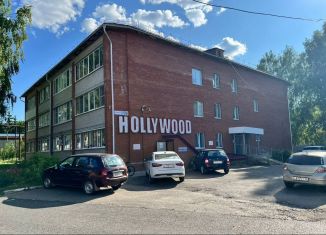 Продажа 2-комнатной квартиры, 48.4 м2, Удмуртия, улица Дзержинского, 11