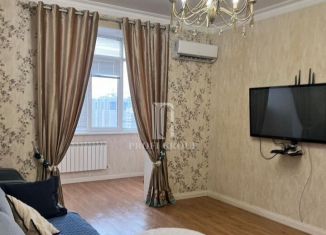 Продам двухкомнатную квартиру, 79.3 м2, Махачкала, проспект Насрутдинова, 30