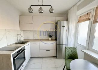 Продажа двухкомнатной квартиры, 64.9 м2, Челябинск, Ленинский район, улица Гагарина, 38