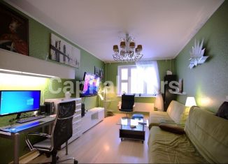 Сдается в аренду трехкомнатная квартира, 78 м2, Москва, улица Шверника, 11к3, метро Крымская