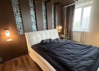 Продам 3-комнатную квартиру, 71 м2, Ростов-на-Дону, улица 13-я Линия, 18/26