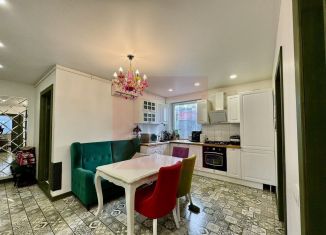 2-комнатная квартира на продажу, 47 м2, Калининград, Озёрная улица, 18