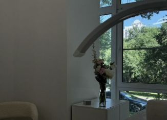 Сдается офис, 12 м2, Хабаровск, Амурский бульвар, 35