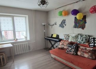 Продается трехкомнатная квартира, 78 м2, Пермь, улица Калинина, 30