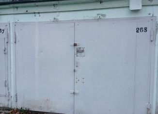 Сдается в аренду гараж, 18 м2, Екатеринбург, улица Начдива Онуфриева, 30