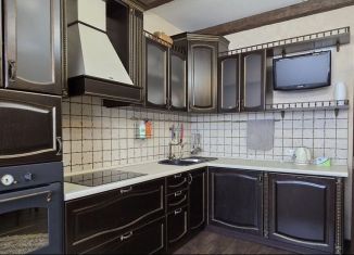 Сдам двухкомнатную квартиру, 70 м2, Краснодарский край, Восточно-Кругликовская улица, 64