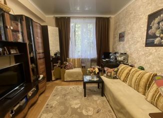 Продается 2-ком. квартира, 53 м2, Магнитогорск, улица Строителей, 49