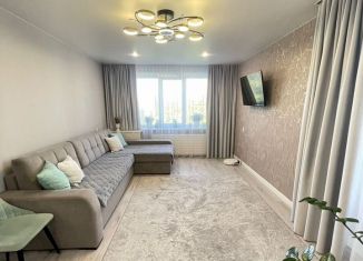 Продаю 4-комнатную квартиру, 72 м2, Нефтекамск, улица Карла Маркса, 10