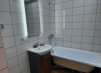 Продам 1-комнатную квартиру, 32 м2, Бурятия, улица имени Д.Ц. Дашиева, 9