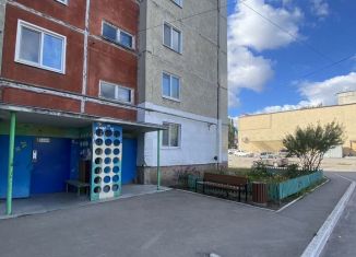 Продаю 2-комнатную квартиру, 52 м2, Димитровград, улица Прониной, 6
