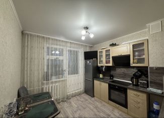 Сдаю однокомнатную квартиру, 35 м2, Республика Башкортостан, улица Валерия Лесунова, 8