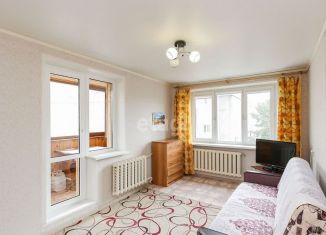 Продам 2-комнатную квартиру, 51.7 м2, Тюмень, улица Домостроителей, 16