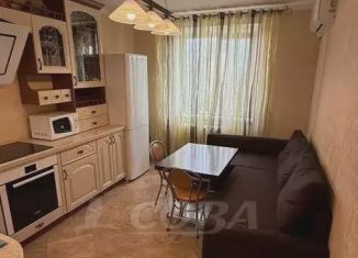 Продам двухкомнатную квартиру, 64.2 м2, Тюмень, улица Московский Тракт, 143к1