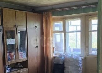 Продам 1-ком. квартиру, 30.9 м2, Нижний Тагил, Ульяновская улица, 51