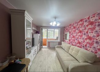 Продаю двухкомнатную квартиру, 50 м2, Асбест, улица Ладыженского, 30