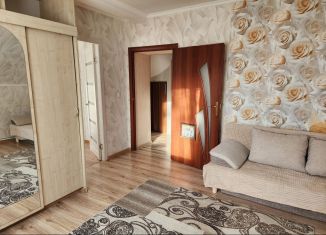 Продам 2-ком. квартиру, 38 м2, Калининград, Краснокаменная улица, 69