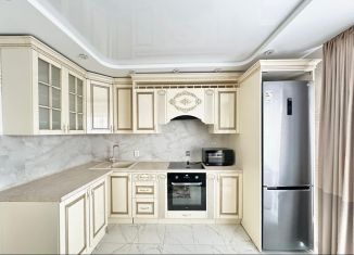 Продаю трехкомнатную квартиру, 49.5 м2, Киров, улица Потребкооперации, 40