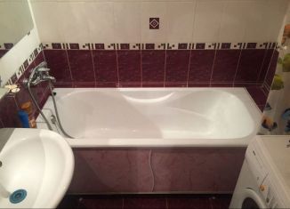 2-комнатная квартира в аренду, 62 м2, Тула, улица Хворостухина, 1