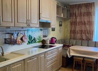 Сдача в аренду двухкомнатной квартиры, 60 м2, Республика Башкортостан, улица Лётчиков, 2к1