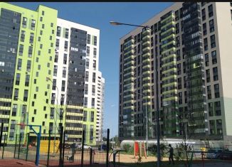 Сдается в аренду 1-ком. квартира, 37 м2, Казань, проспект Ильгама Шакирова, 13, ЖК Салават Купере