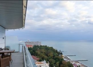 Продается трехкомнатная квартира, 110 м2, Сочи, улица Орджоникидзе, 17, микрорайон Центральный