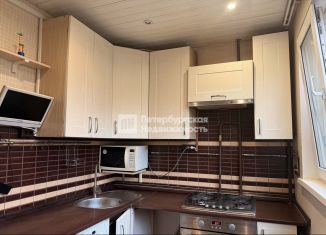 2-комнатная квартира на продажу, 43.9 м2, Санкт-Петербург, улица Маршала Казакова, 5к1Б, метро Юго-Западная