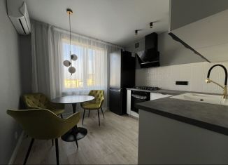 Продам трехкомнатную квартиру, 72.2 м2, Краснодар, Севастопольская улица, 2, микрорайон Центральный