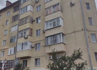 Продаю 3-комнатную квартиру, 61 м2, Волгодонск, Советская улица, 81