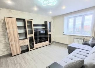 Сдается в аренду двухкомнатная квартира, 54 м2, Благовещенск, Заводская улица, 4/5