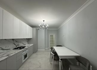 Сдам в аренду 3-комнатную квартиру, 80 м2, Грозный, Старопромысловское шоссе, 20А