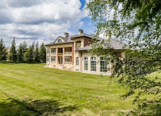 Продается дом, 1800 м2, деревня Захарово