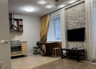 Сдается 2-ком. квартира, 55 м2, Березники, улица Карла Маркса, 20