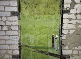 Продаю гараж, 12 м2, Воронеж