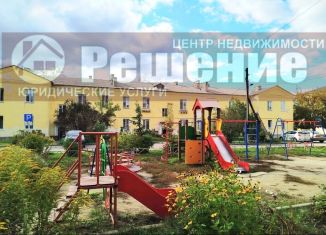 Продаю 2-ком. квартиру, 45 м2, Челябинская область, улица Гагарина, 8