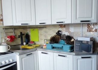 Продам 3-ком. квартиру, 60 м2, Фурманов, улица Мичурина, 3