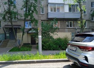 Помещение свободного назначения в аренду, 77 м2, Удмуртия, улица Коммунаров, 175