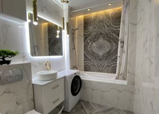 Сдам 2-ком. квартиру, 55 м2, Ростов-на-Дону, улица Шаумяна, 30