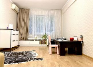 Продам 2-комнатную квартиру, 45 м2, Краснодарский край, Брянская улица, 2А