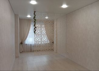 Продаю однокомнатную квартиру, 41 м2, Хакасия, улица Генерала Тихонова, 8А